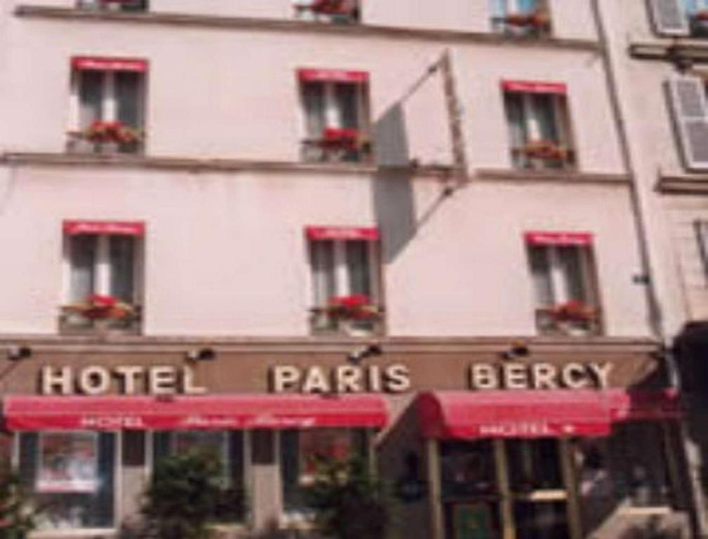 Hotel Paris Bercy Bagian luar foto